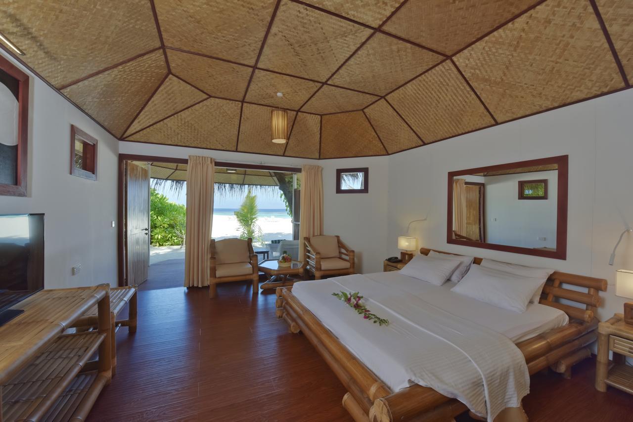 Thulhagiri Island Resort & Spa Thulhaagiri Exterior photo